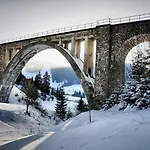 Chalupky Pod Viaduktom Телгарт