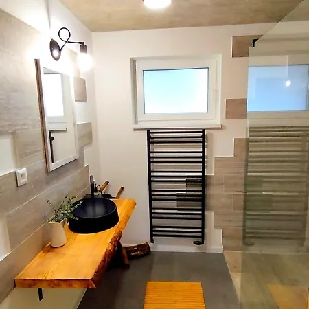 Chalupky Pod Viaduktom * Telgárt